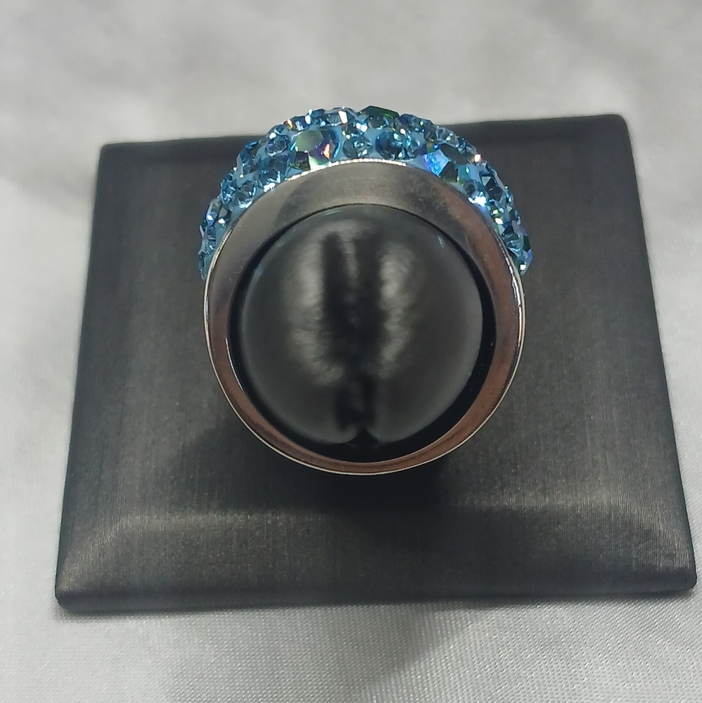 Aquamarine Zircon clustered ring. Silver overlay, JCM Malaysian Brass. Size 8. - Picture 6 of 8